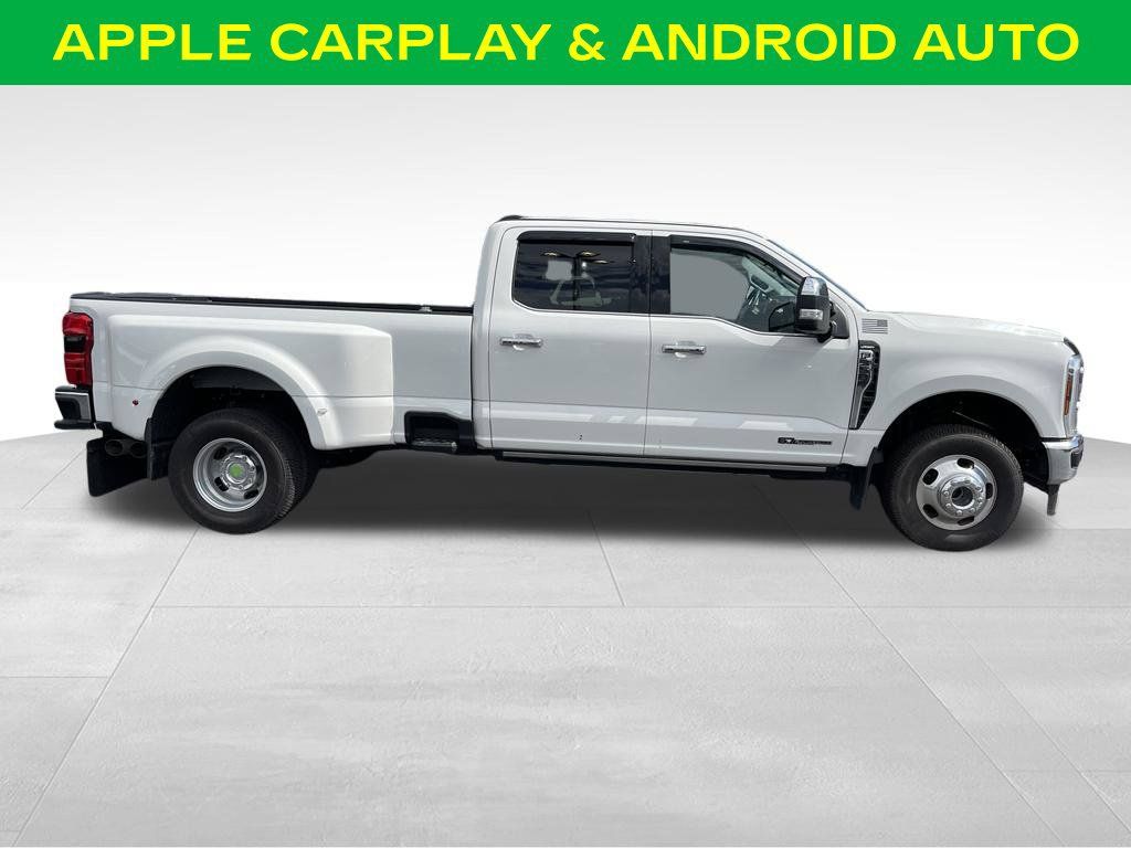 Used 2024 Ford F350 Lariat w/ Lariat Ultimate Package AWD/4WD image 4