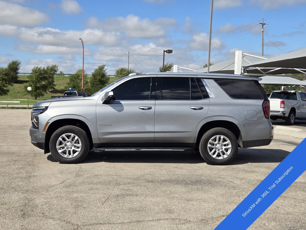 Used 2025 Chevrolet Tahoe LT RWD image 4