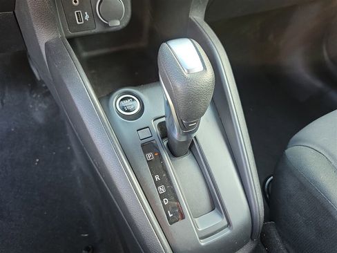 Used 2023 Nissan Kicks S image 19