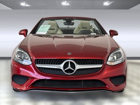 Certified 2019 Mercedes-Benz SLC 300 image 5