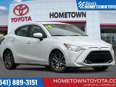 Used 2019 Toyota Yaris LE image 1