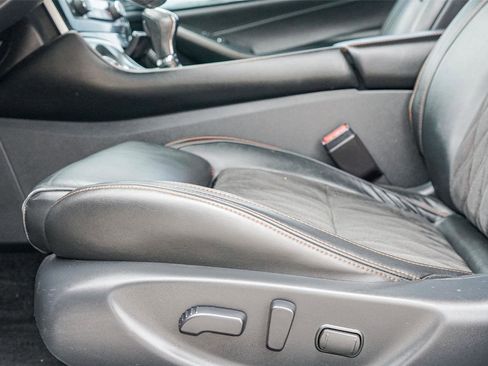 Used 2019 Nissan Maxima SR w/ Premium Package FWD image 21