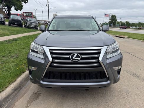 Used 2016 Lexus GX 460 w/ Premium Package AWD/4WD image 8