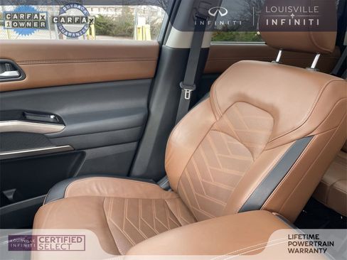 Used 2022 Nissan Pathfinder Platinum w/ Cargo Package image 14