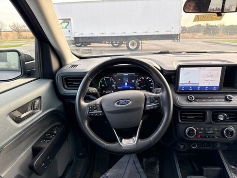 Used 2024 Ford Maverick Lariat w/ Black Appearance Package image 20