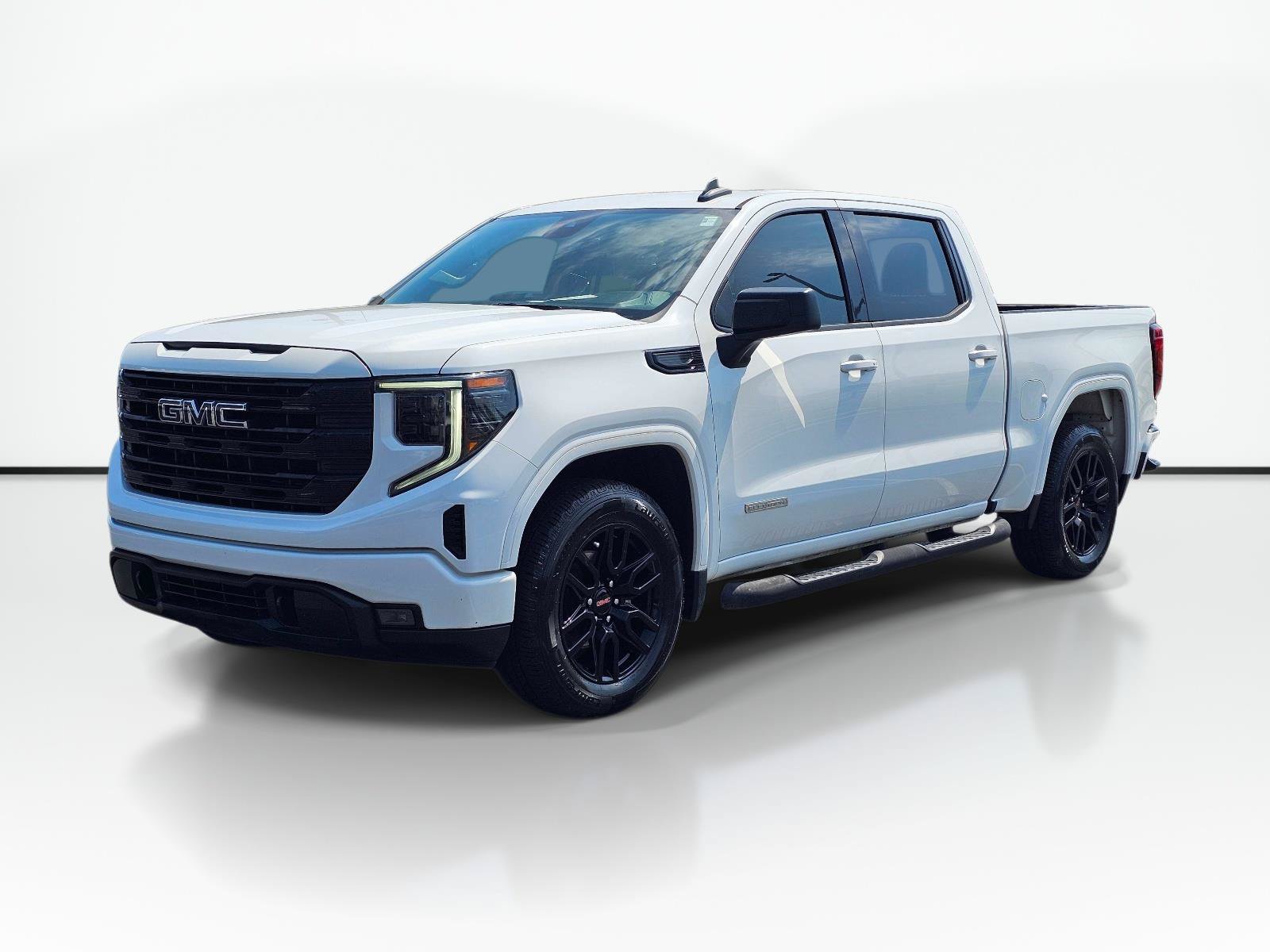 Used 2022 GMC Sierra 1500 Elevation RWD image 1