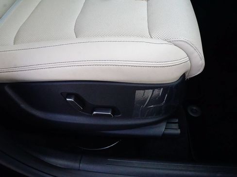 New 2026 Genesis GV70 2.5T Select AWD/4WD image 25