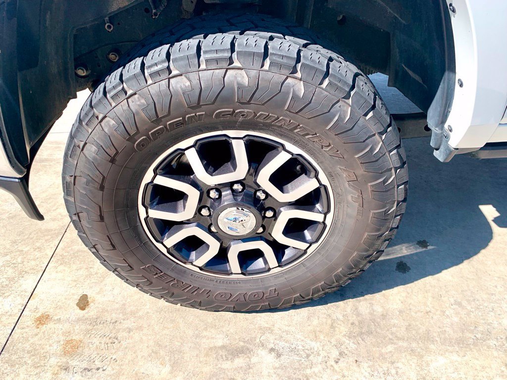 Used 2024 RAM 2500 Limited AWD/4WD image 10