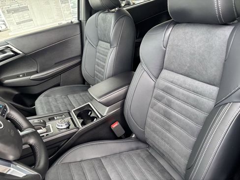 New 2026 Nissan Rogue SL AWD/4WD image 18