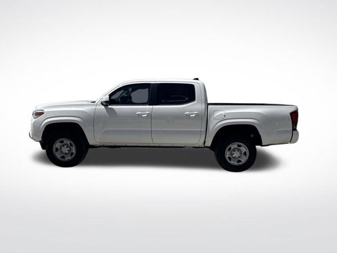 Used 2023 Toyota Tacoma SR w/ SR Convenience Package RWD image 8