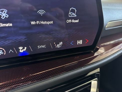 Certified 2026 Chevrolet Traverse Z71 image 33