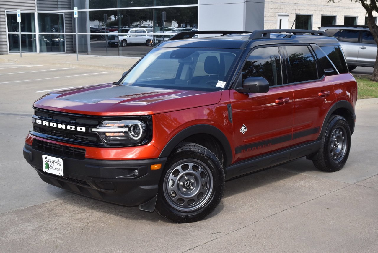 Used 2023 Ford Bronco Sport Outer Banks AWD/4WD image 41