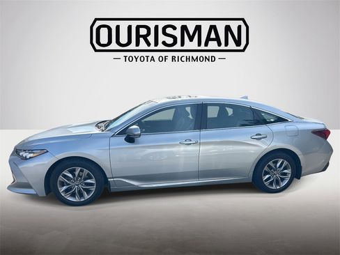 Certified 2019 Toyota Avalon XLE image 6