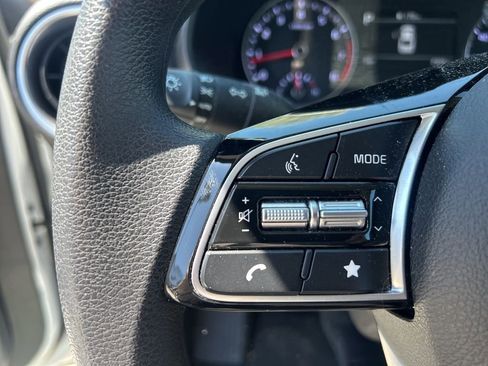 Certified 2024 Kia Forte LXS image 9
