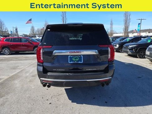 Used 2023 GMC Yukon XL Denali w/ Advanced Technology Package image 4