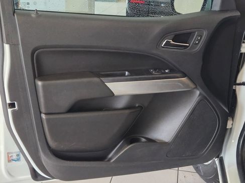 Certified 2022 Chevrolet Colorado LT w/ Fleet Safety Package RWD image 18