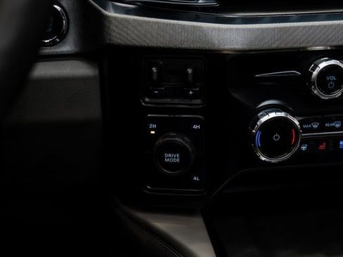 Used 2026 Ford F450 Platinum w/ Platinum Plus Package image 63