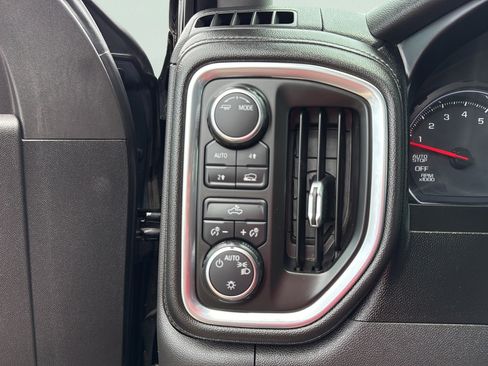 Used 2021 Chevrolet Silverado 1500 LT AWD/4WD image 21