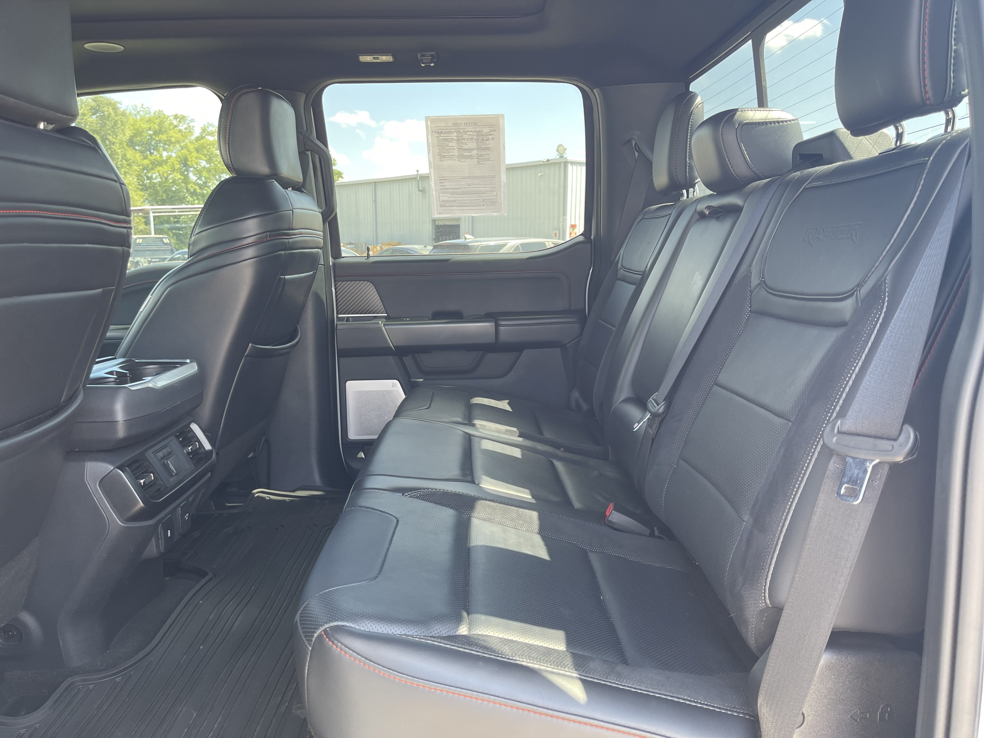 Used 2025 Ford F150 Raptor AWD/4WD image 38