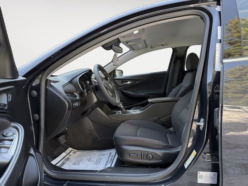 Used 2023 Chevrolet Malibu LT image 12