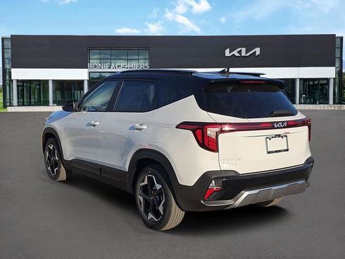 New 2026 Kia Seltos S FWD image 3