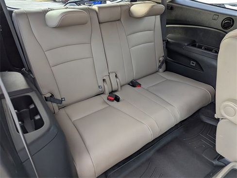 Used 2017 Honda Pilot Elite image 37