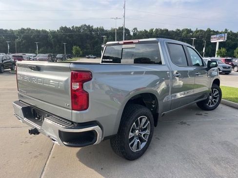 New 2026 Chevrolet Silverado 1500 LT w/ Z71 Off-Road Package image 11