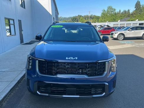 Used 2024 Kia Sorento SX AWD/4WD image 7