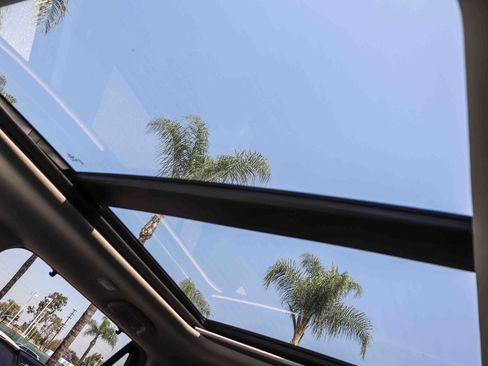 Certified 2025 Honda Pilot Touring image 25