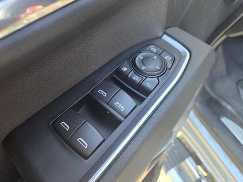 Used 2024 Chevrolet Silverado 3500 High Country w/ High Country Premium Package AWD/4WD image 23
