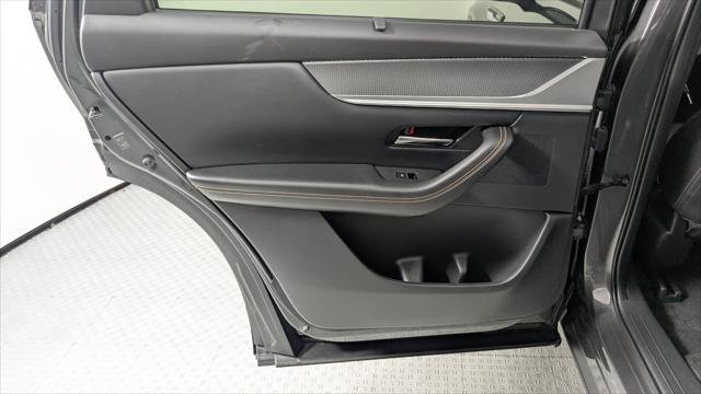 Used 2024 MAZDA CX-90 Plug-In Hybrid w/ Preferred AWD/4WD image 14