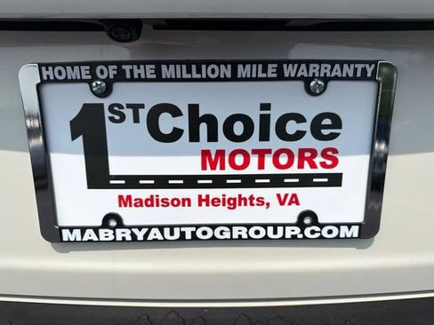 Used 2024 Subaru Crosstrek 2.0i Premium AWD/4WD image 32
