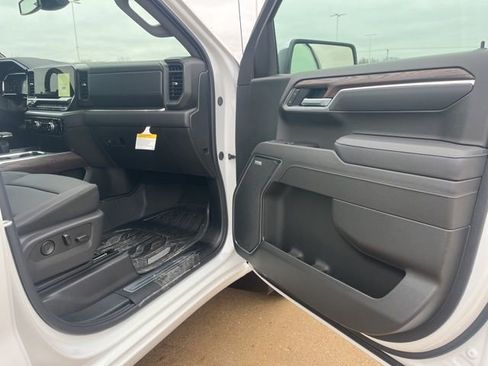 New 2026 GMC Sierra 1500 SLT w/ SLT Convenience Package AWD/4WD image 22