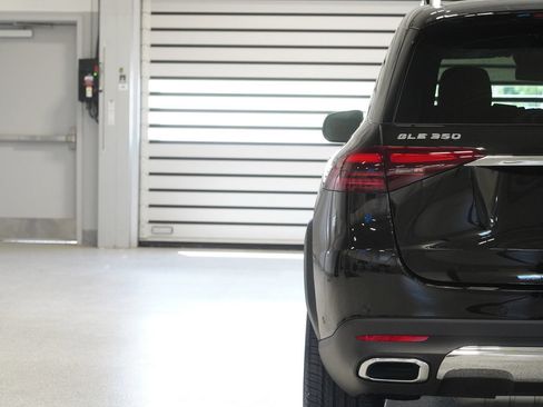Used 2026 Mercedes-Benz GLE 350 4MATIC image 9