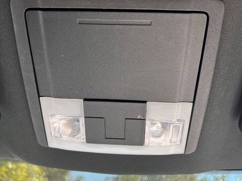 Used 2018 Ford Explorer Base AWD 4dr SUV image 26