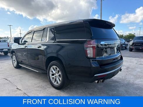 Used 2021 Chevrolet Suburban Premier w/ Premium Package RWD image 4