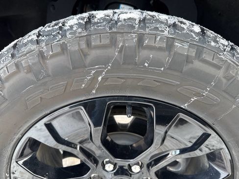 Certified 2022 Ford F150 XLT w/ Equipment Group 302A High image 44