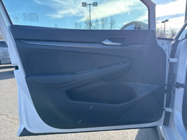 New 2026 Volkswagen GTI SE FWD image 17