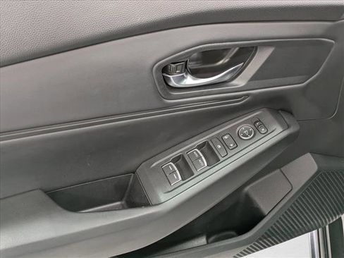 Used 2023 Honda Accord EX image 17