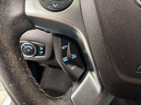 Used 2018 Ford Transit Connect XLT image 18