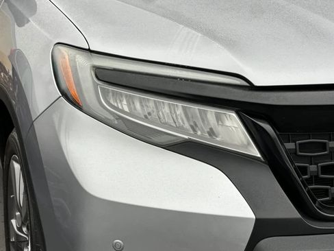 Used 2019 Honda Passport Touring image 8