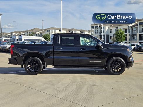 Certified 2025 Chevrolet Silverado 1500 High Country w/ High Country Premium Package AWD/4WD image 7