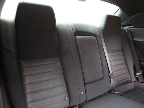 Used 2010 Dodge Challenger SE RWD image 14