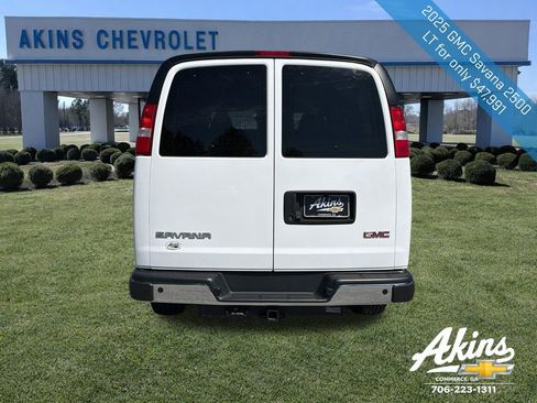 Certified 2025 GMC Savana 2500 LT w/ LT Preferred Equipment Group RWD image 8