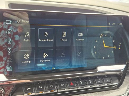 Used 2022 Chevrolet Silverado 1500 ZR2 w/ Technology Package AWD/4WD image 32