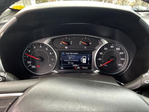 Used 2024 Chevrolet Equinox LT image 24