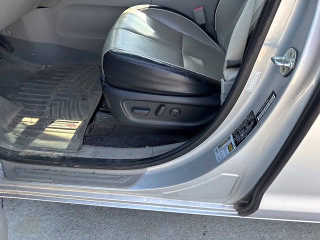 Used 2020 Kia Sedona EX FWD image 4