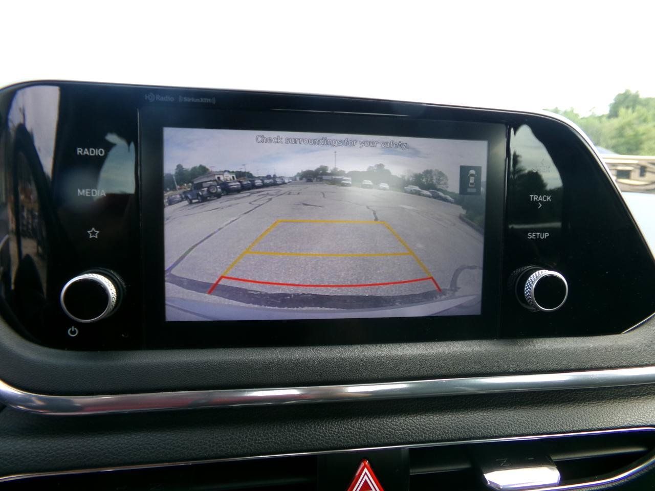 Used 2020 Hyundai Sonata SEL w/ Convenience + Sunroof Package FWD image 18