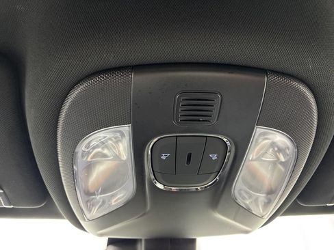 Used 2025 Jeep Compass Trailhawk AWD/4WD image 20