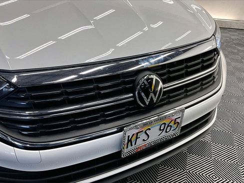 Used 2024 Volkswagen Jetta S image 29